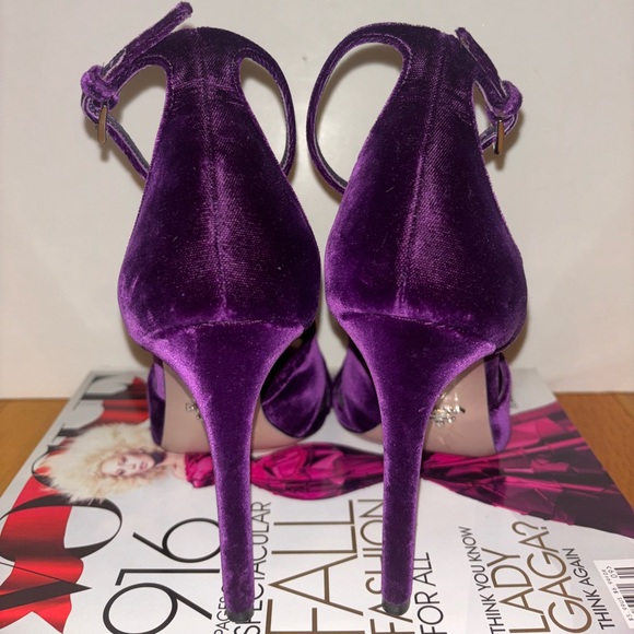 PRADA Sandal in velvet - Picture 2 of 8